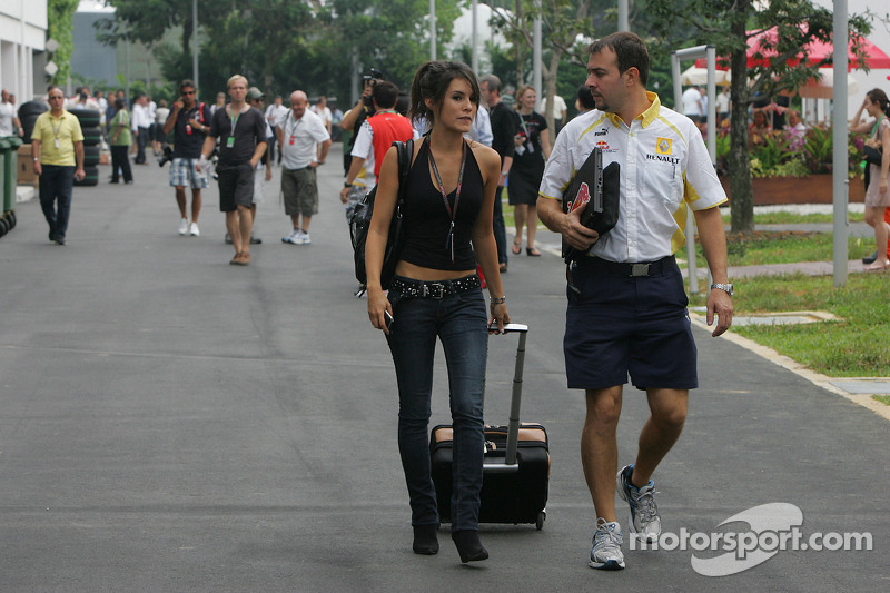 Marion Jolles girlfriend of Romain Grosjean, Renault F1 Team at