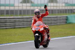 Le vainqueur Casey Stoner, Ducati Marlboro Team