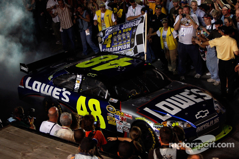2009: Jimmie Johnson (Hendrick-Chevrolet)