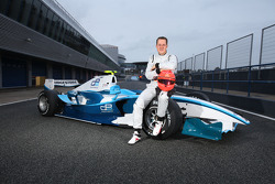 Michael Schumacher testet ein GP2-Auto