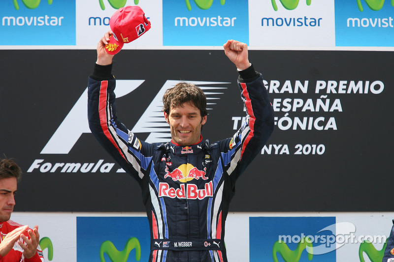 Podium: race winnaar Mark Webber, Red Bull Racing